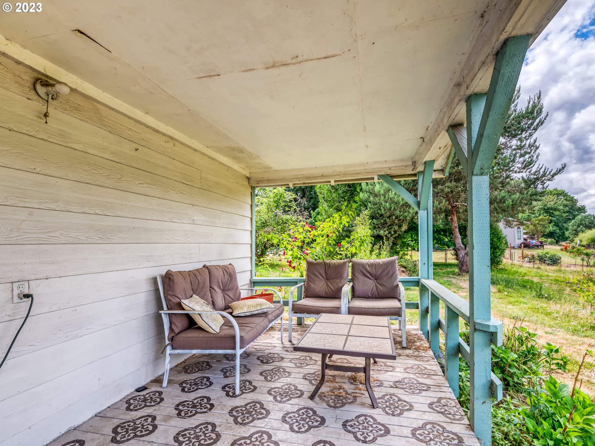 2640 Hayden Bridge Road Springfield, OR 97477 - Photo 29 of 46 a view of an outdoor sitting area