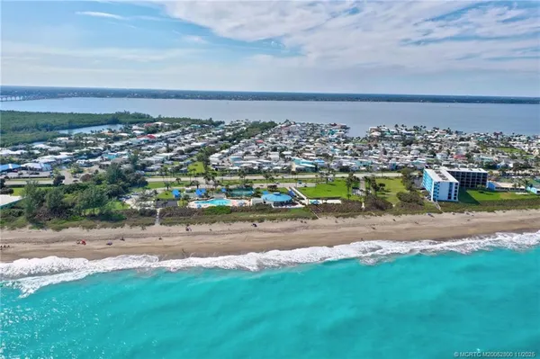 $169,900 | 10725 South Ocean Drive, Unit 215, Jensen Beach, FL 34957
