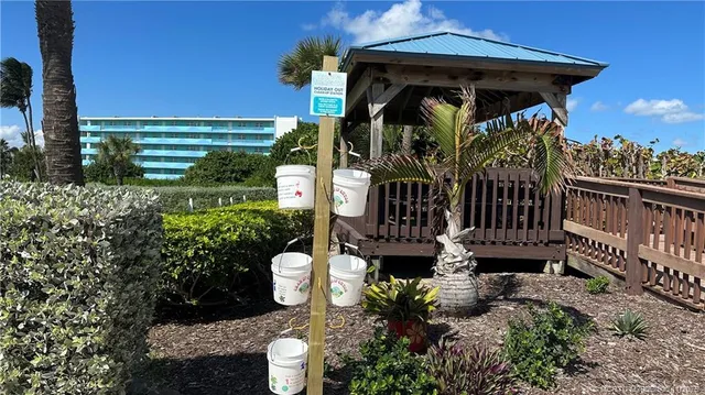 $169,900 | 10725 South Ocean Drive, Unit 215, Jensen Beach, FL 34957