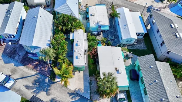 $169,900 | 10725 South Ocean Drive, Unit 215, Jensen Beach, FL 34957