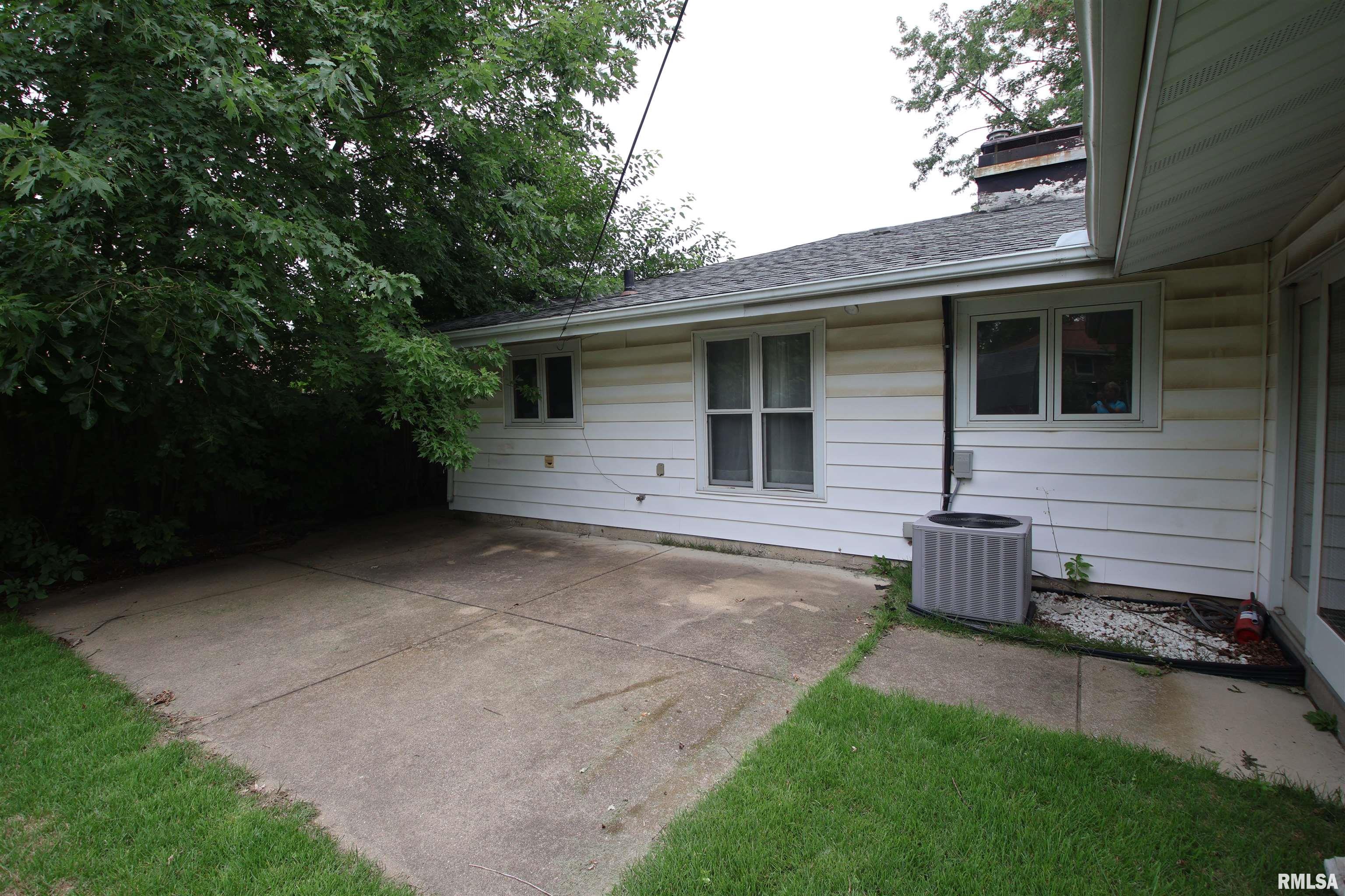 608 West Shoshone Road Peoria, IL 61614 - Photo 31 of 34 Gallery Image 31