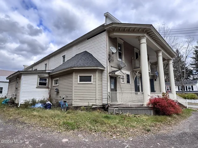 $275,000 | 767 East Main Street, Hobart, NY 13788