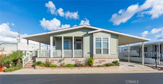 $239,900 | 525 North Gilbert, Unit 113, Anaheim, CA 92801