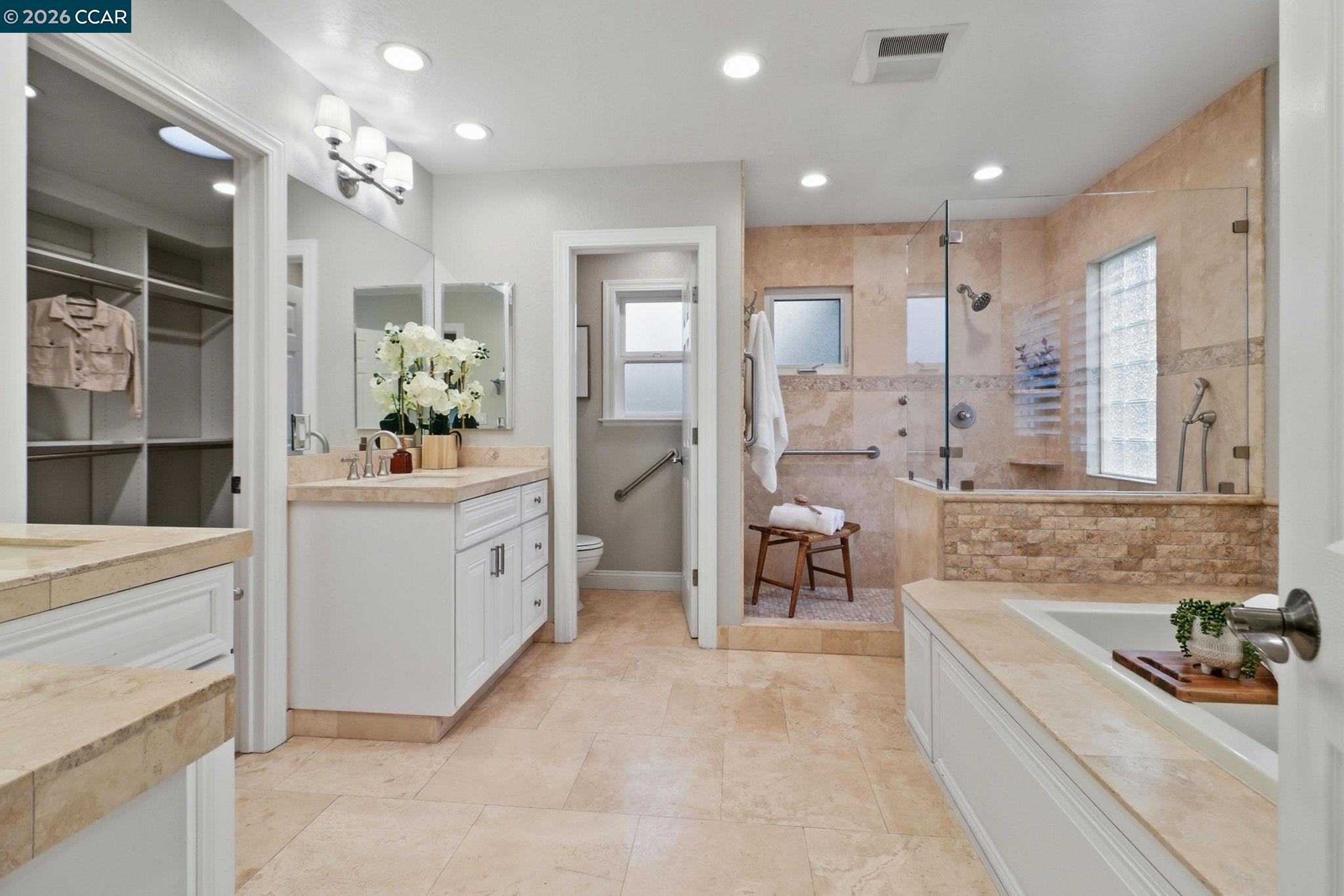 1011 Del Rio Way Moraga, CA 94556 - Photo 36 of 59