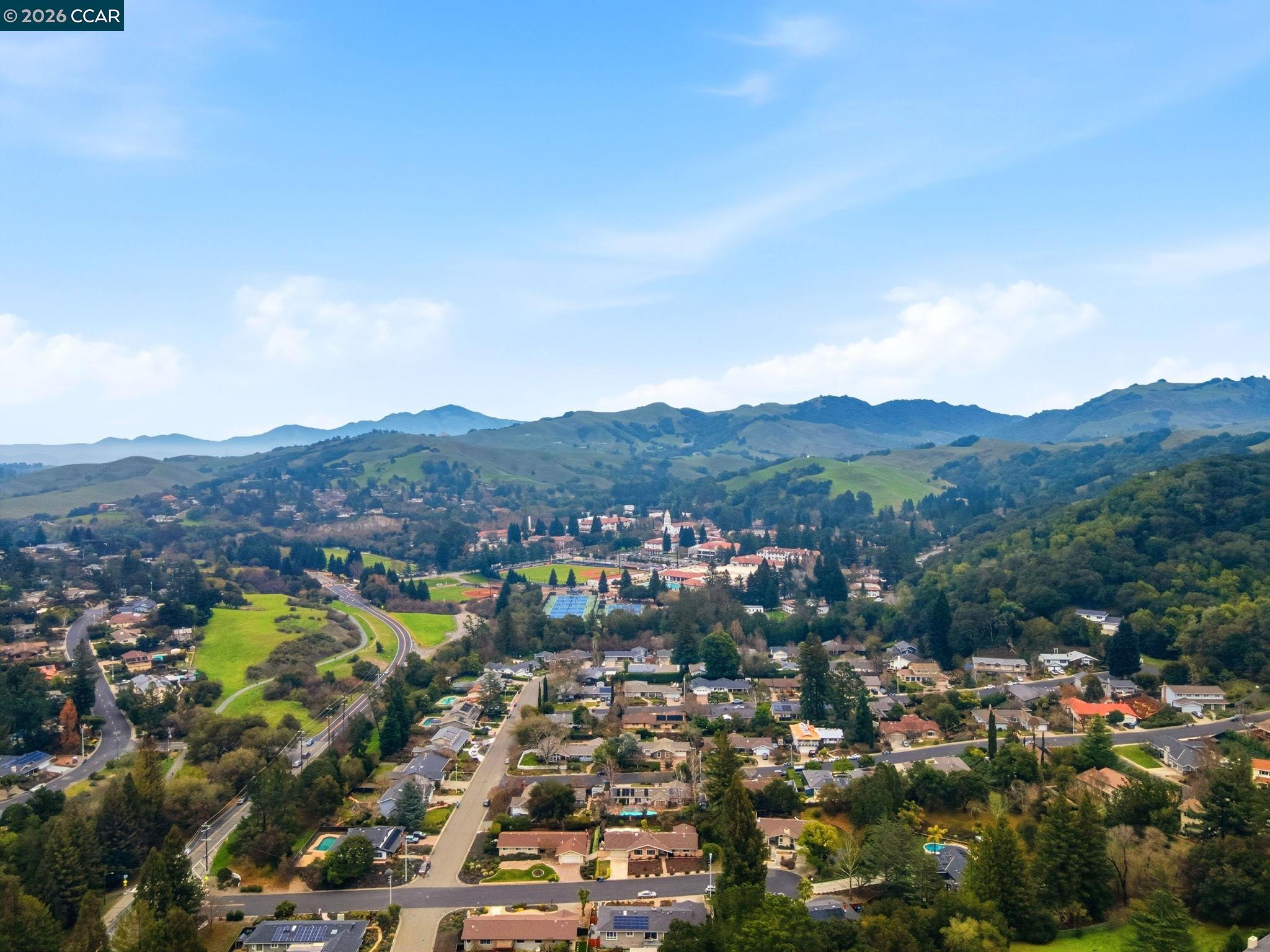 1011 Del Rio Way Moraga, CA 94556 - Photo 54 of 59