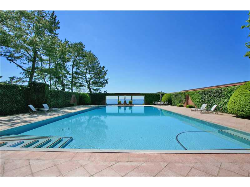 237 Ruggles Avenue Newport, RI 02840 - Photo 19 of 25 Swimming Pool/Hot Tub/Sauna.