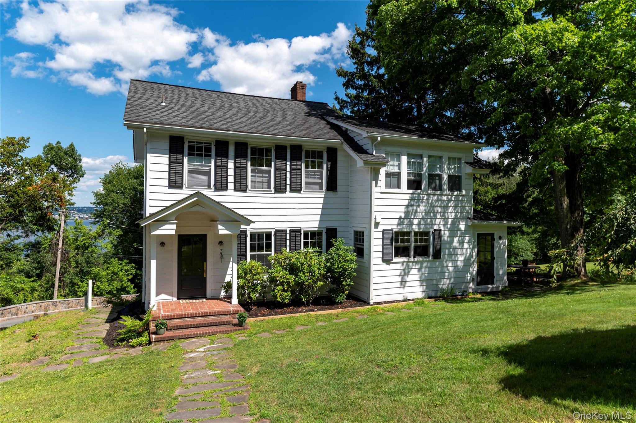 34 Old Mountain Road Nyack, NY 10960 - Photo 4 of 47 Main house