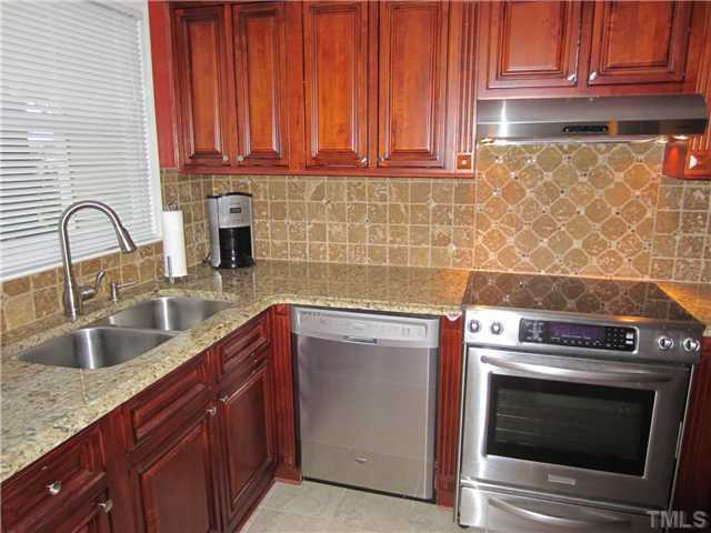 4375 Bona Court Raleigh, NC 27604 - Photo 3 of 25 Gallery Image 3