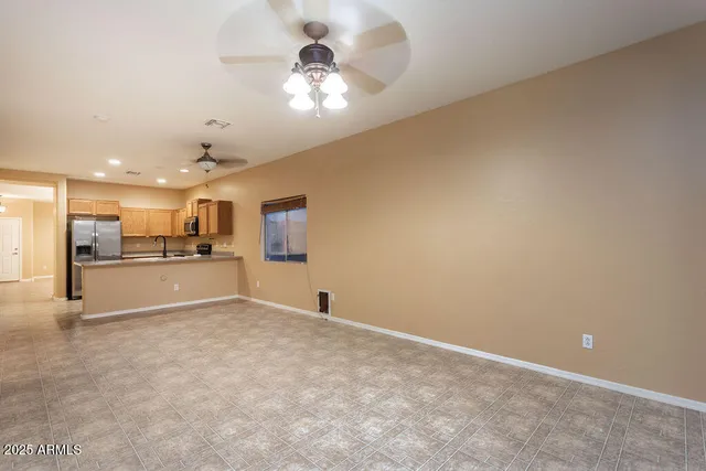 $1,750 | 17242 West Marshall Lane, Surprise, AZ 85388