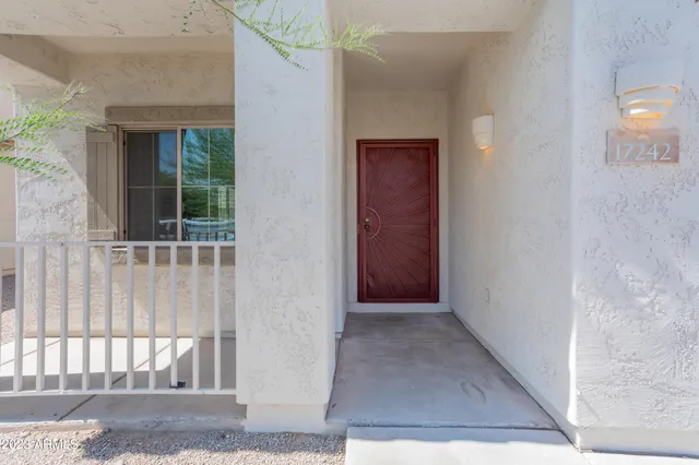 $1,750 | 17242 West Marshall Lane, Surprise, AZ 85388