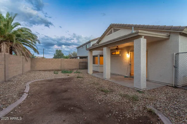 $1,750 | 17242 West Marshall Lane, Surprise, AZ 85388