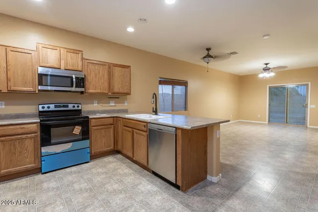 $1,750 | 17242 West Marshall Lane, Surprise, AZ 85388