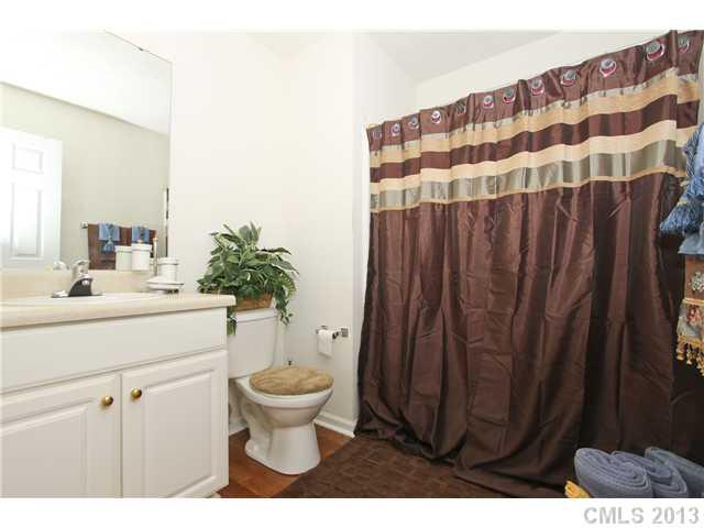 711 Reigate Road Charlotte, NC 28262 - Photo 13 of 16 Gallery Image 13