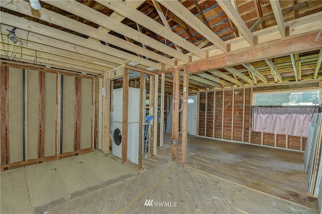 3624 Southeast 5th Street Renton, WA 98058 - Photo 7 of 9 Gallery Image 7