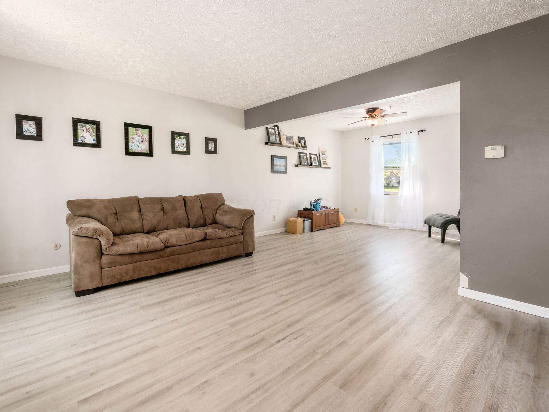 5407 Davidson Road Hilliard, OH 43026 - Photo 5 of 45 LR