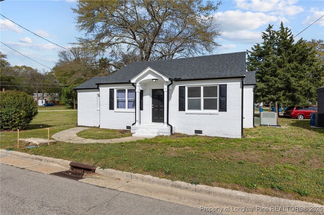 111 Spring Branch Road Dunn, NC 28334 - Photo 4 of 14 Gallery Image 4
