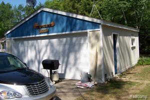 4244 North Lakeshore Road Deckerville, MI 48427 - Photo 8 of 47