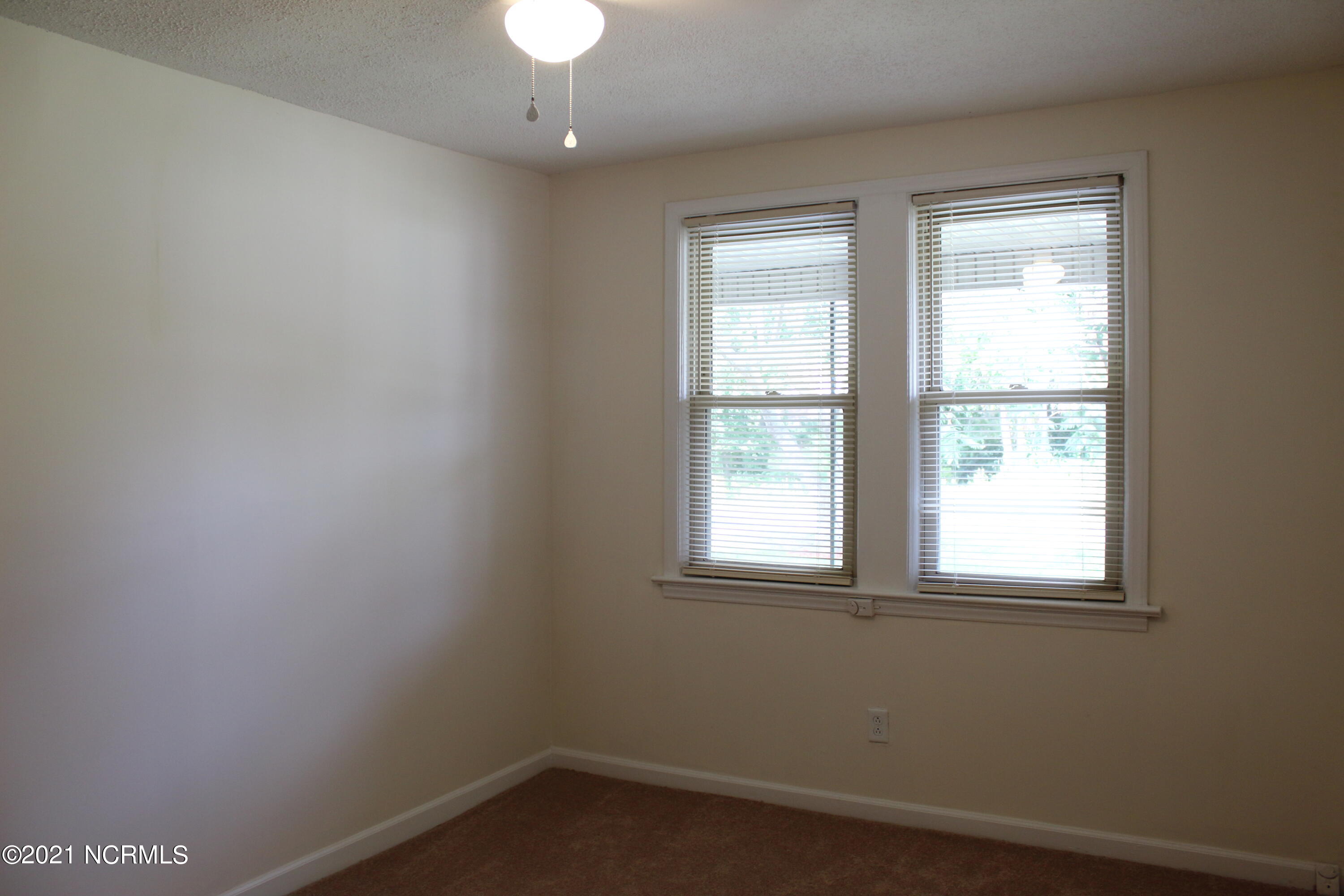 311 Green Springs Road New Bern, NC 28560 - Photo 13 of 14 Master