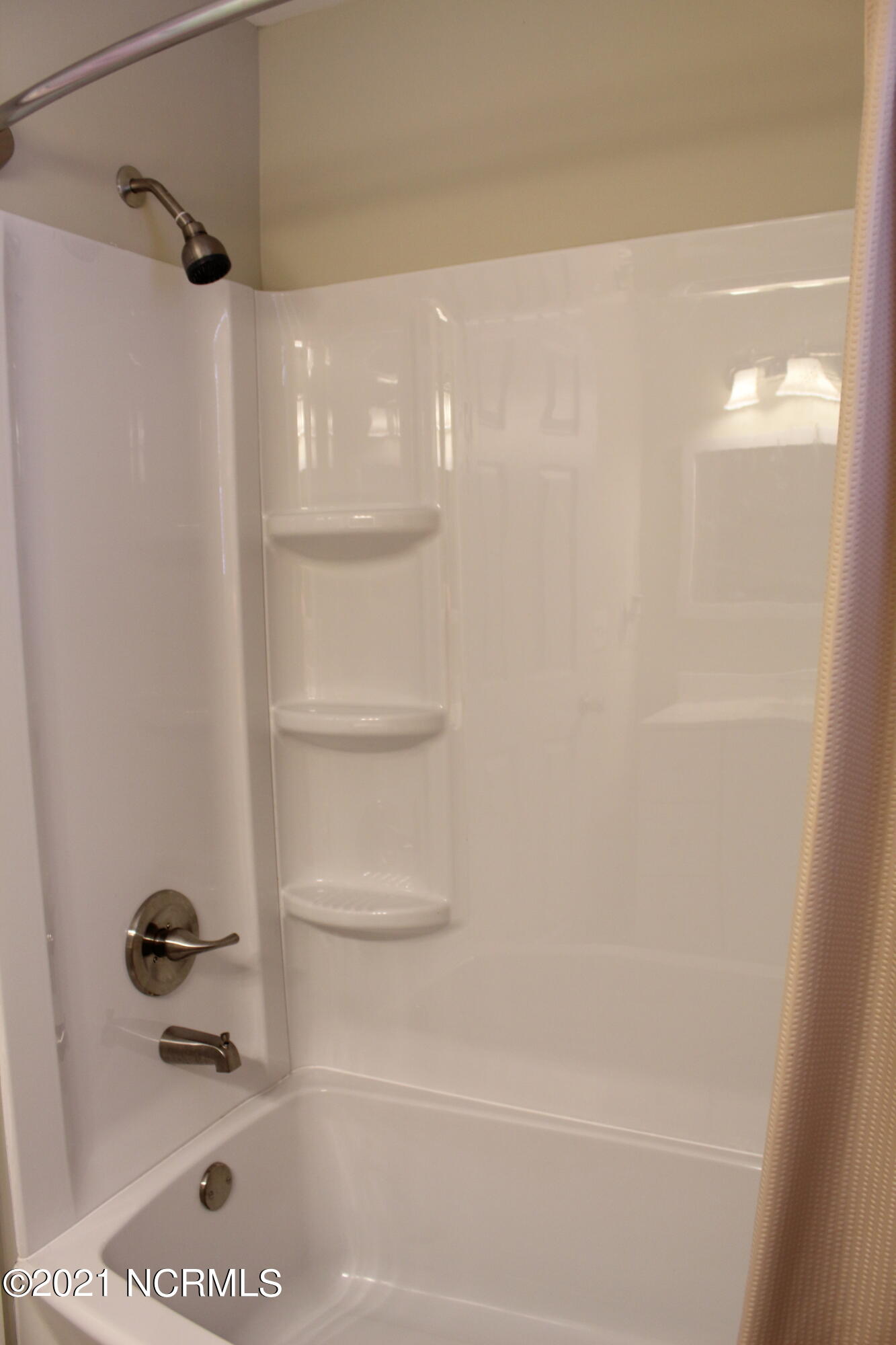 311 Green Springs Road New Bern, NC 28560 - Photo 10 of 14 00000350