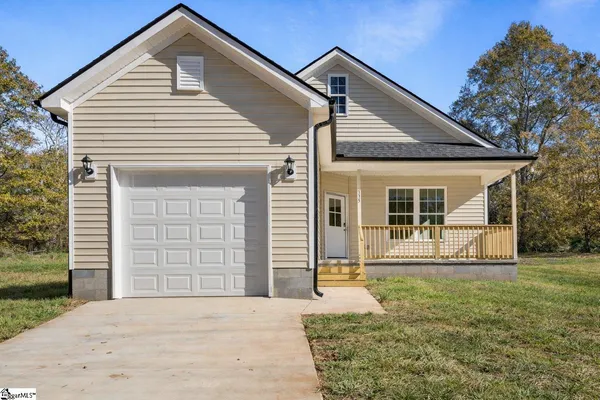 $255,000 | 335 Winston Street, Pendleton, SC 29670