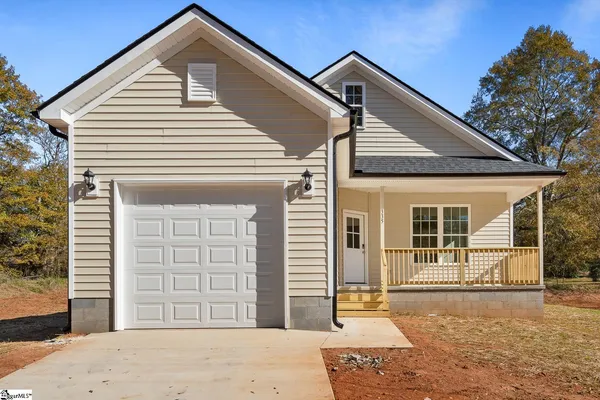 $259,900 | 335 Winston Street, Pendleton, SC 29670