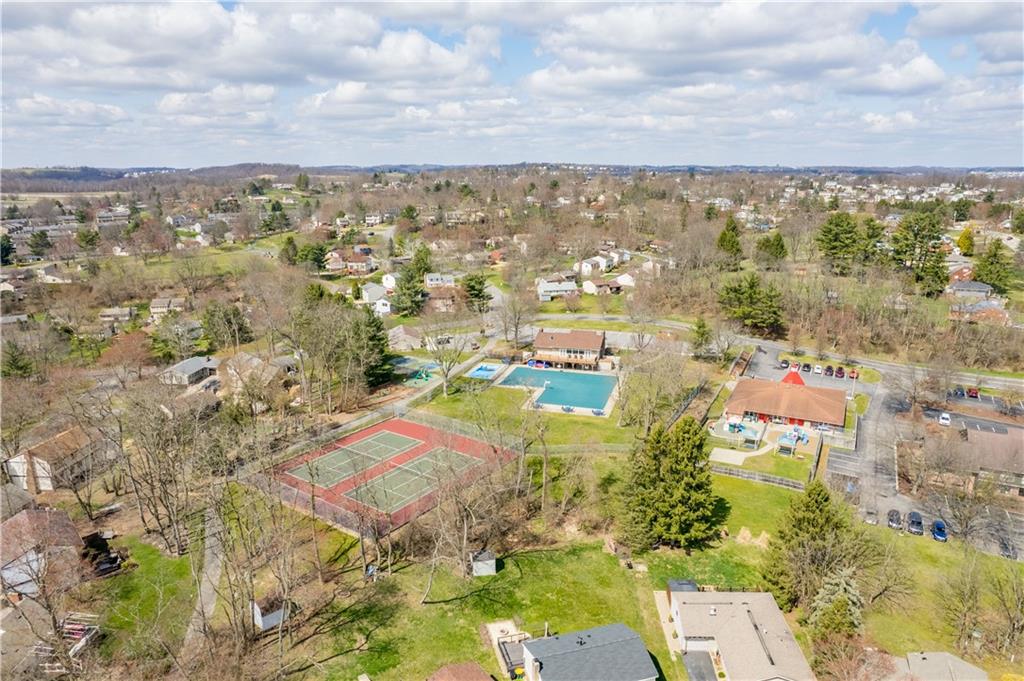 321 Ridge Point Circle, Unit 11B Bridgeville, PA 15017 - Photo 18 of 25 Gallery Image 18