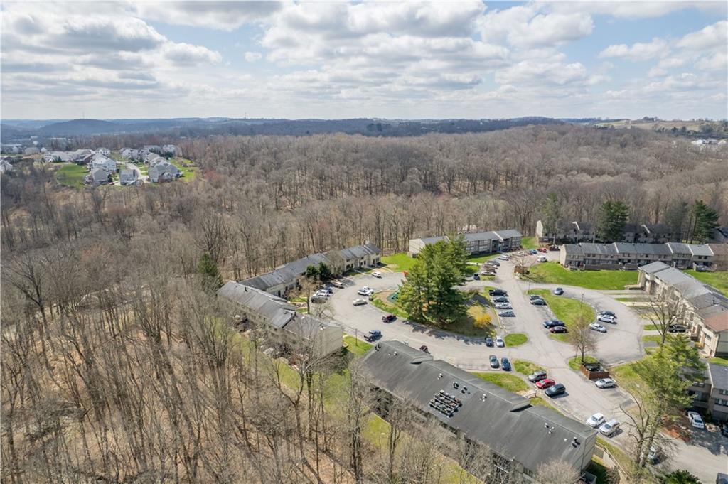 321 Ridge Point Circle, Unit 11B Bridgeville, PA 15017 - Photo 20 of 25 Gallery Image 20