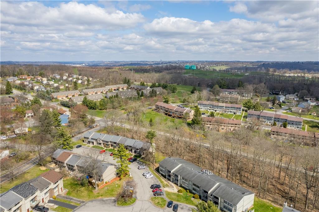 321 Ridge Point Circle, Unit 11B Bridgeville, PA 15017 - Photo 23 of 25 Gallery Image 23