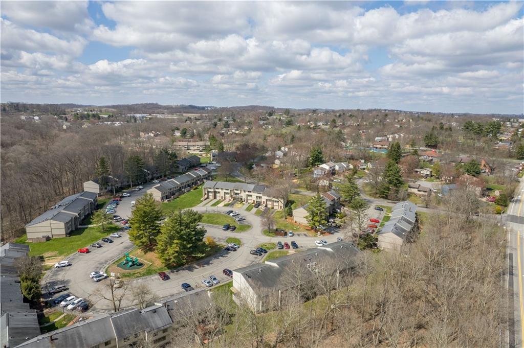 321 Ridge Point Circle, Unit 11B Bridgeville, PA 15017 - Photo 24 of 25 Gallery Image 24