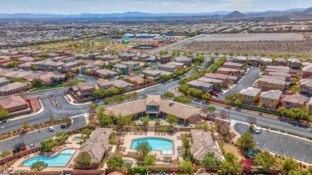 $439,999 | 10668 Mt Jefferson Avenue, Las Vegas, NV 89166