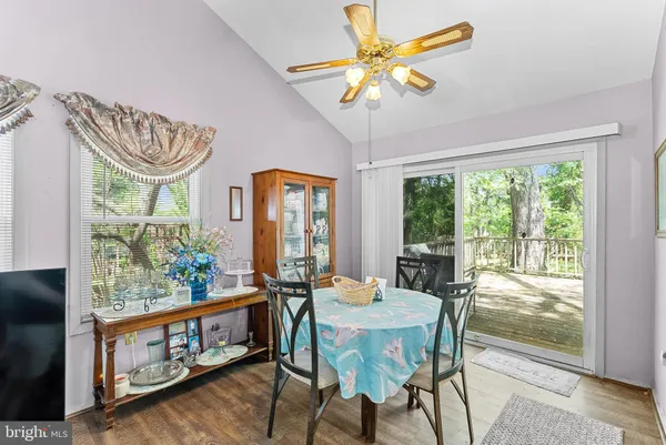 $598,895 | 14 Middleton Lane, Sterling, VA 20164