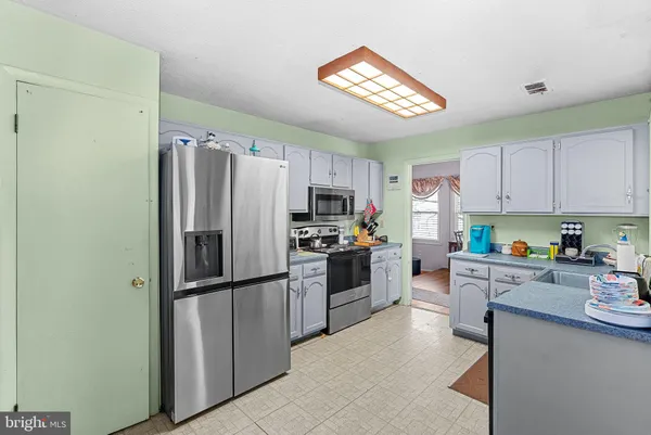 $598,895 | 14 Middleton Lane, Sterling, VA 20164