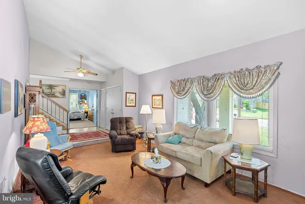 $598,895 | 14 Middleton Lane, Sterling, VA 20164