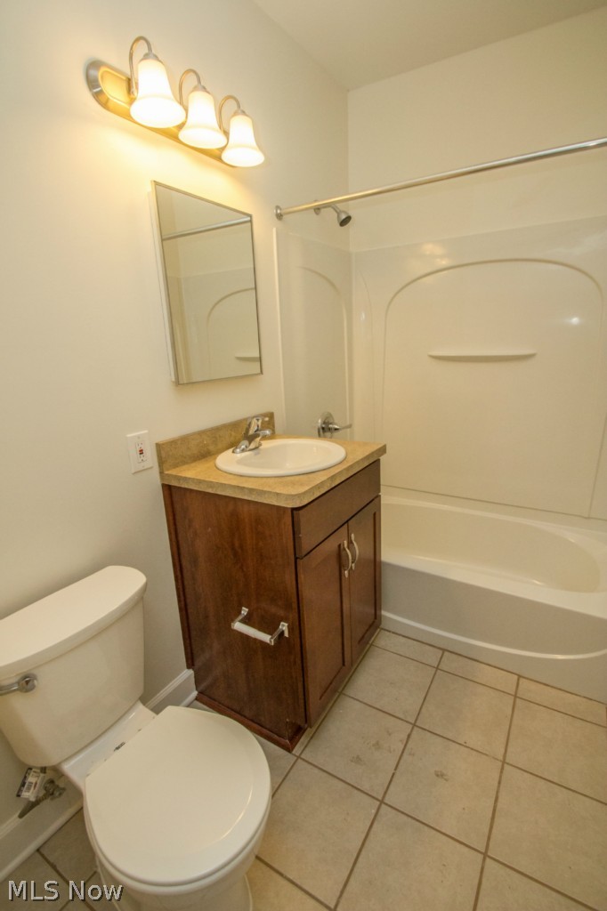 1346 Ansel Road Cleveland, OH 44106 - Photo 18 of 25 Gallery Image 18
