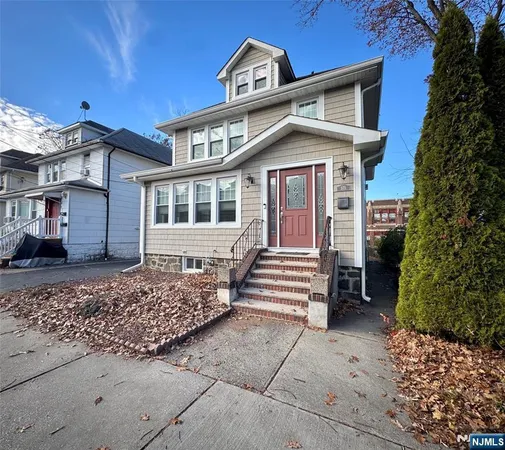 $2,500 | 575 St Pauls Avenue, Unit 1, Cliffside Park, NJ 07010