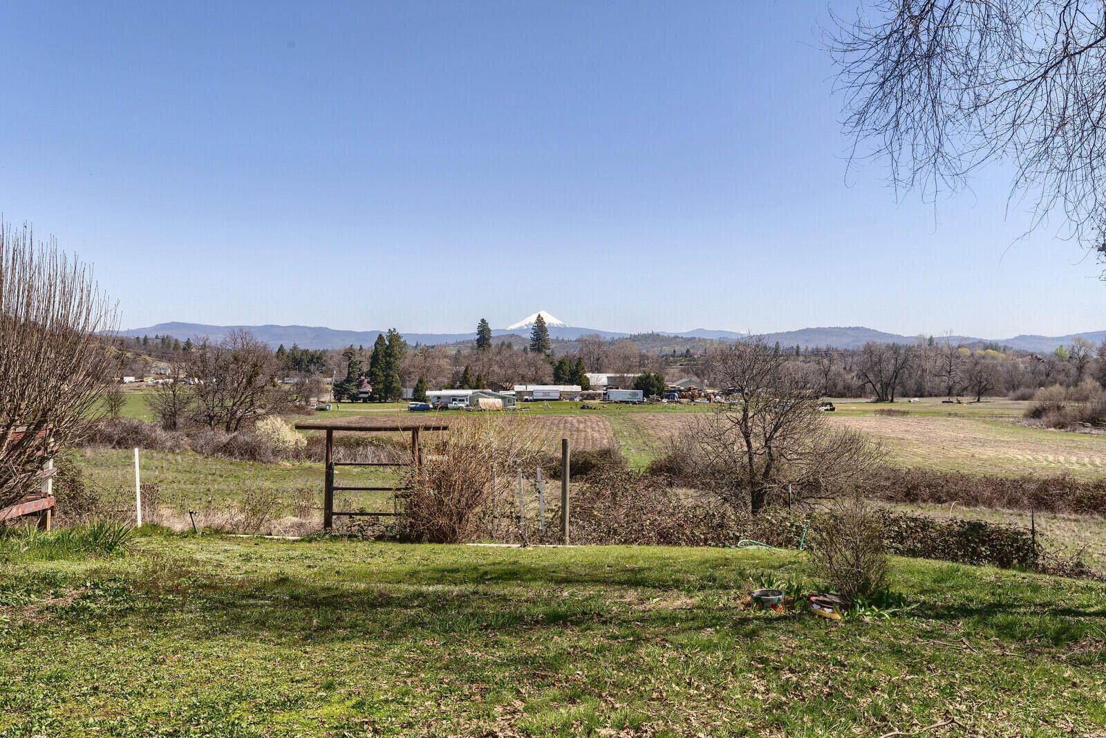 895 Nick Young Road Eagle Point, OR 97524 - Photo 49 of 61 20210402030020881932000000-o