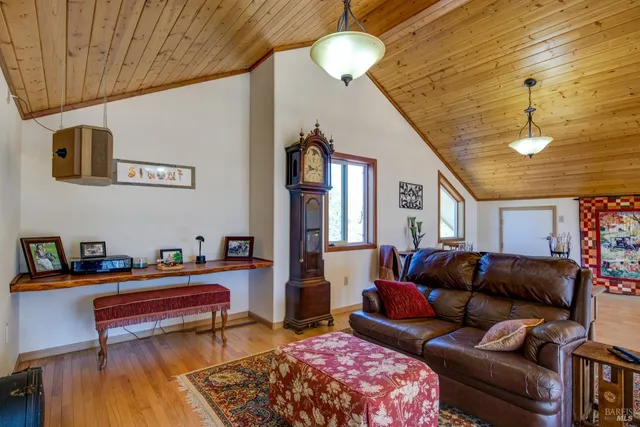 $985,000 | 1280 Highway 20, Upper Lake, CA 95485