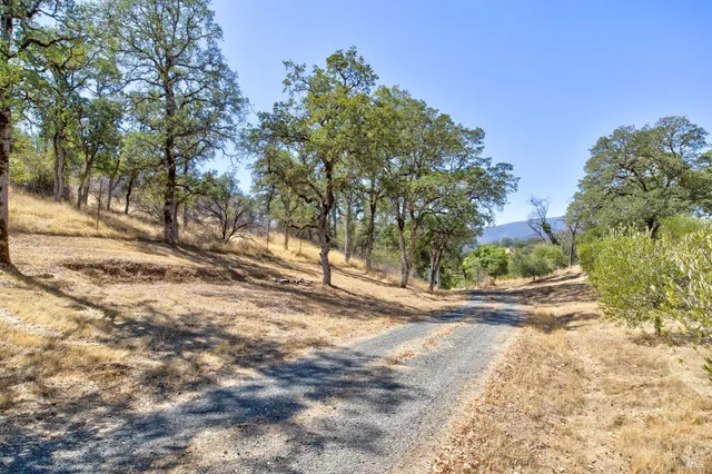 $985,000 | 1280 Highway 20, Upper Lake, CA 95485