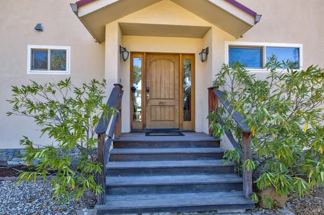 $985,000 | 1280 Highway 20, Upper Lake, CA 95485