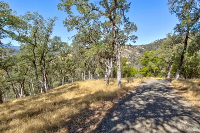$985,000 | 1280 Highway 20, Upper Lake, CA 95485