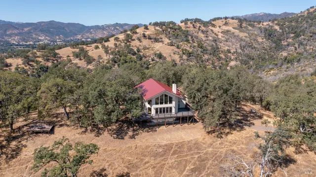 $985,000 | 1280 Highway 20, Upper Lake, CA 95485