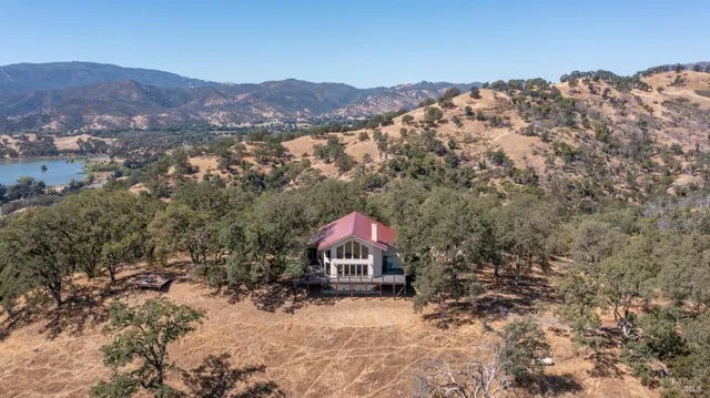 $985,000 | 1280 Highway 20, Upper Lake, CA 95485