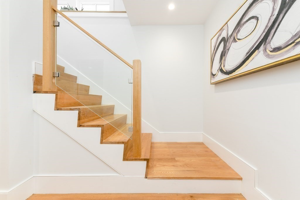 97 Farragut Road, Unit 1 Boston, MA 02127 - Photo 17 of 37