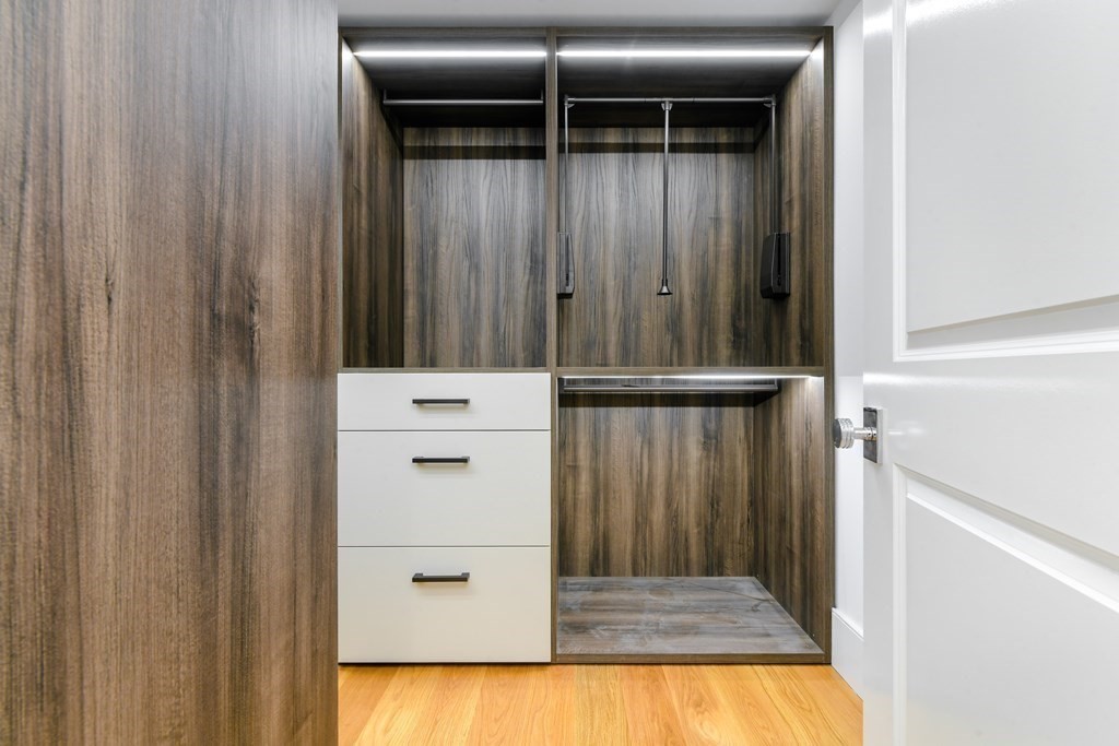 97 Farragut Road, Unit 1 Boston, MA 02127 - Photo 21 of 37