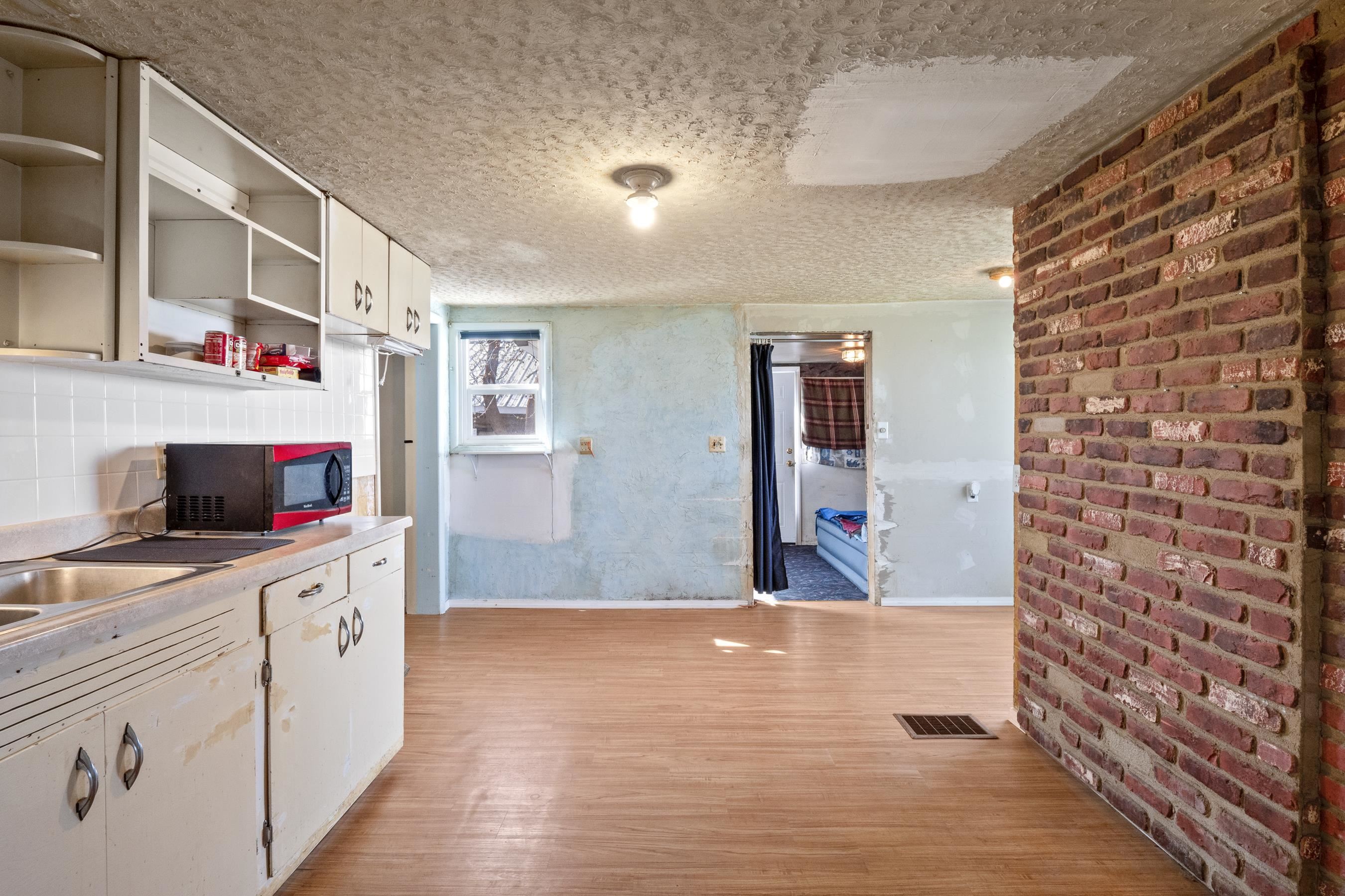 1230 East Longfellow Avenue Spokane, WA 99207 - Photo 11 of 29