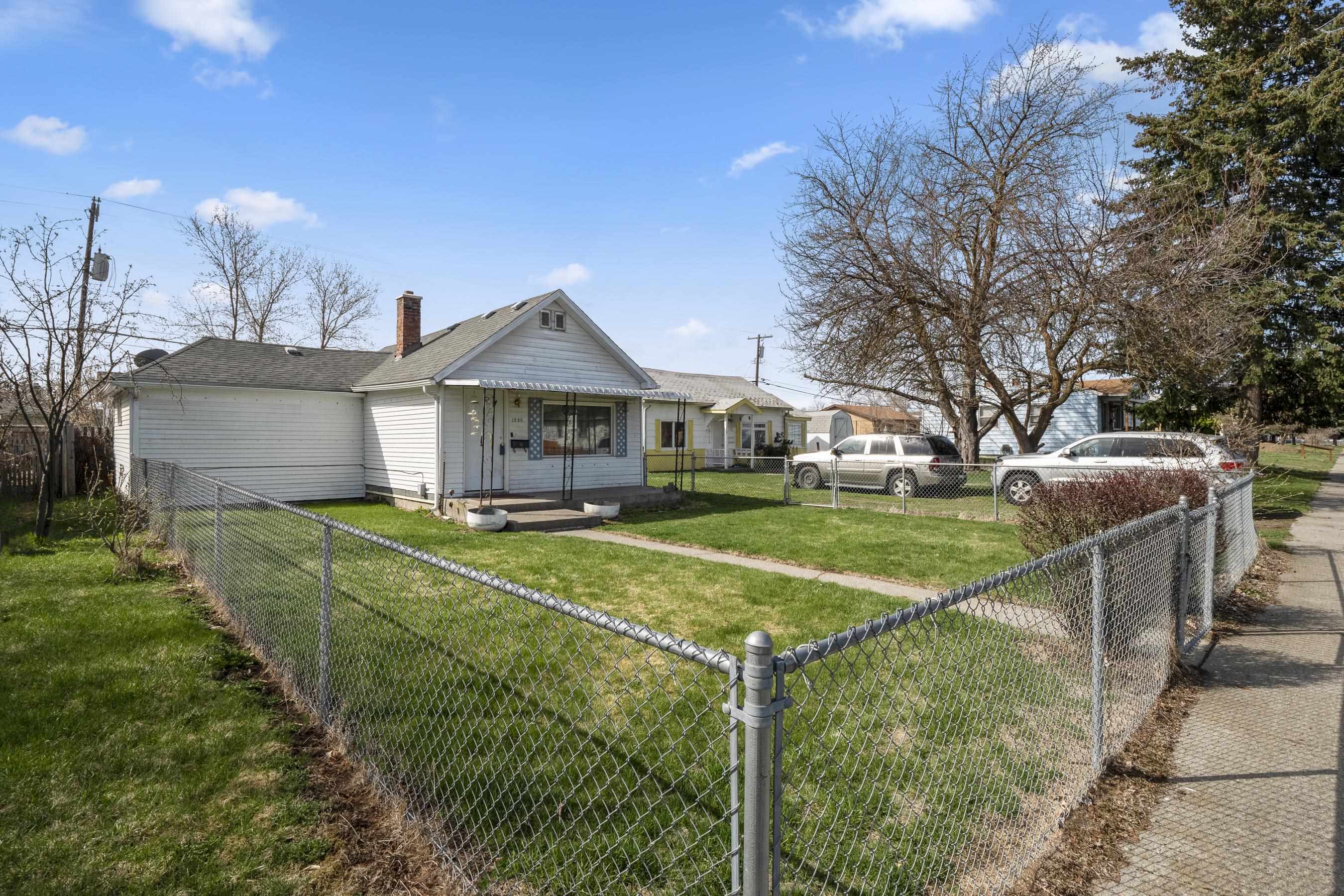 1230 East Longfellow Avenue Spokane, WA 99207 - Photo 3 of 29