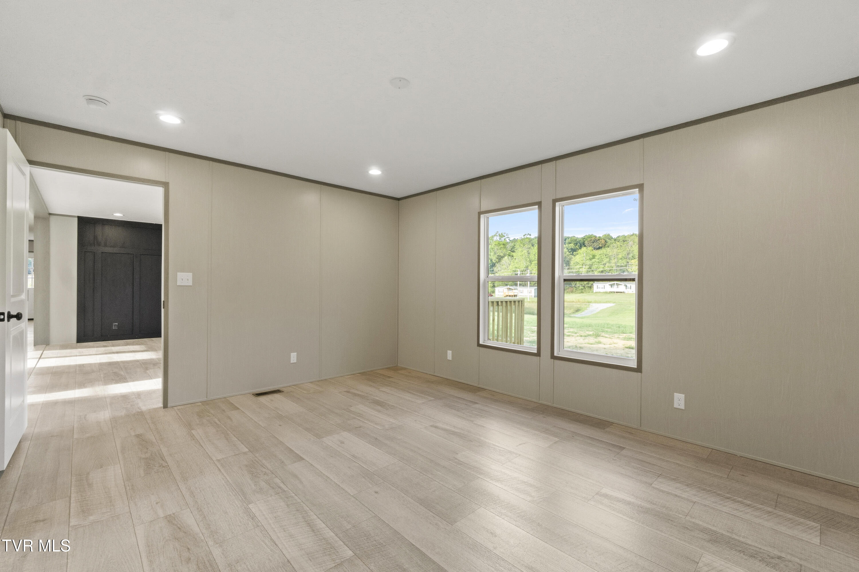 595 McDonald Road Midway, TN 37809 - Photo 12 of 39 Master Bedroom