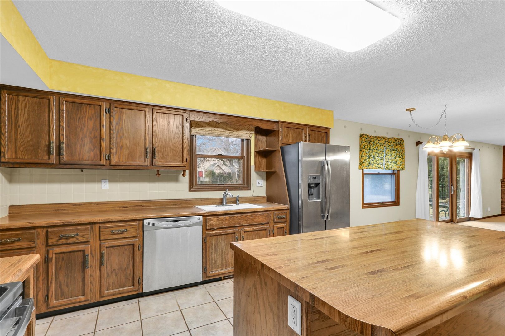 1914 Trout Valley Road Champaign, IL 61822 - Photo 15 of 40 Gallery Image 15