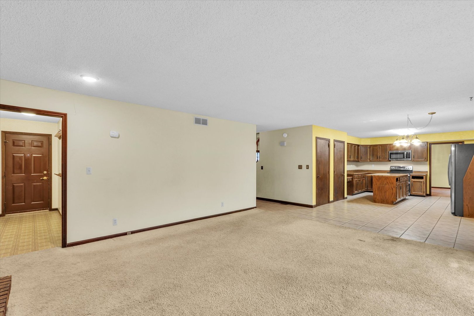 1914 Trout Valley Road Champaign, IL 61822 - Photo 18 of 40 Gallery Image 18