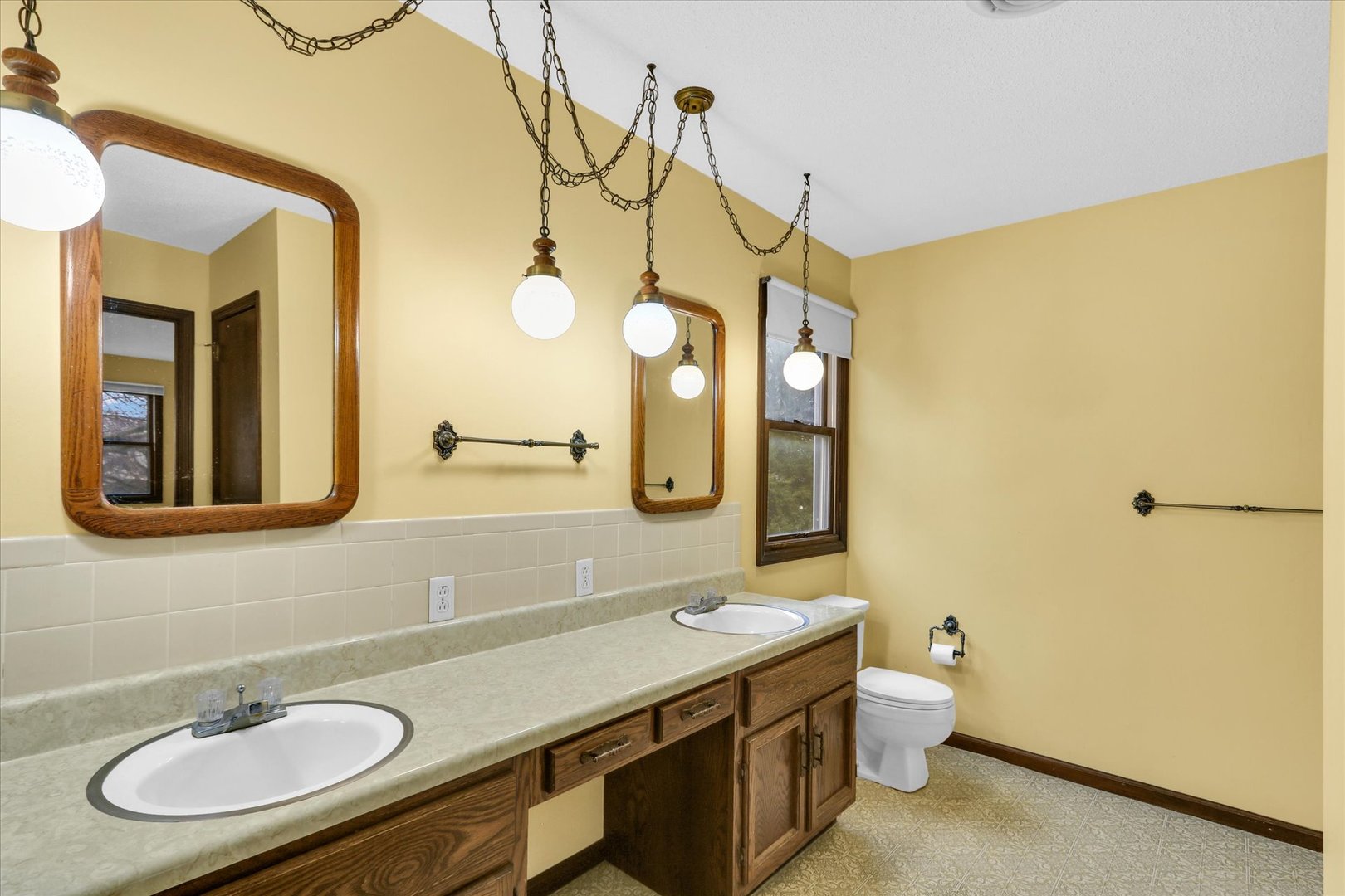 1914 Trout Valley Road Champaign, IL 61822 - Photo 24 of 40 Gallery Image 24